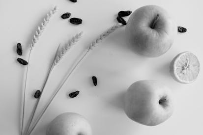 Monochrome Still Life With Apples And Lemon